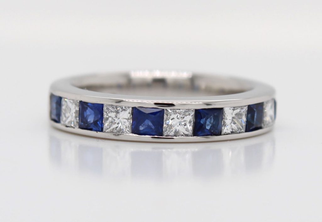 SApphire Com